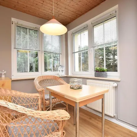 Ferienhaus Modern Bungalow In Elmenhorst-lichtenhagen Near Sea *